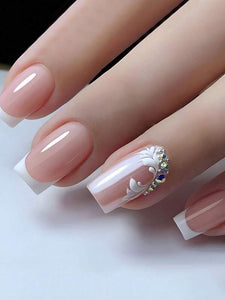 White Floral and Iridescent Rhinestone Short Square Nail Set