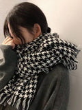 Houndstooth Plaid Fringe Scarf