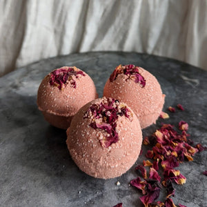 Gypsy Rose-Natural Bath Bomb